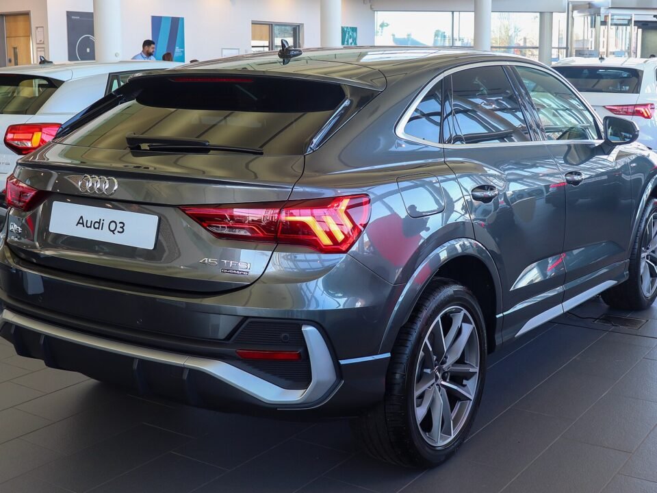 Audi Q3 Sportback 1.4 TFSI 2021, foto 2