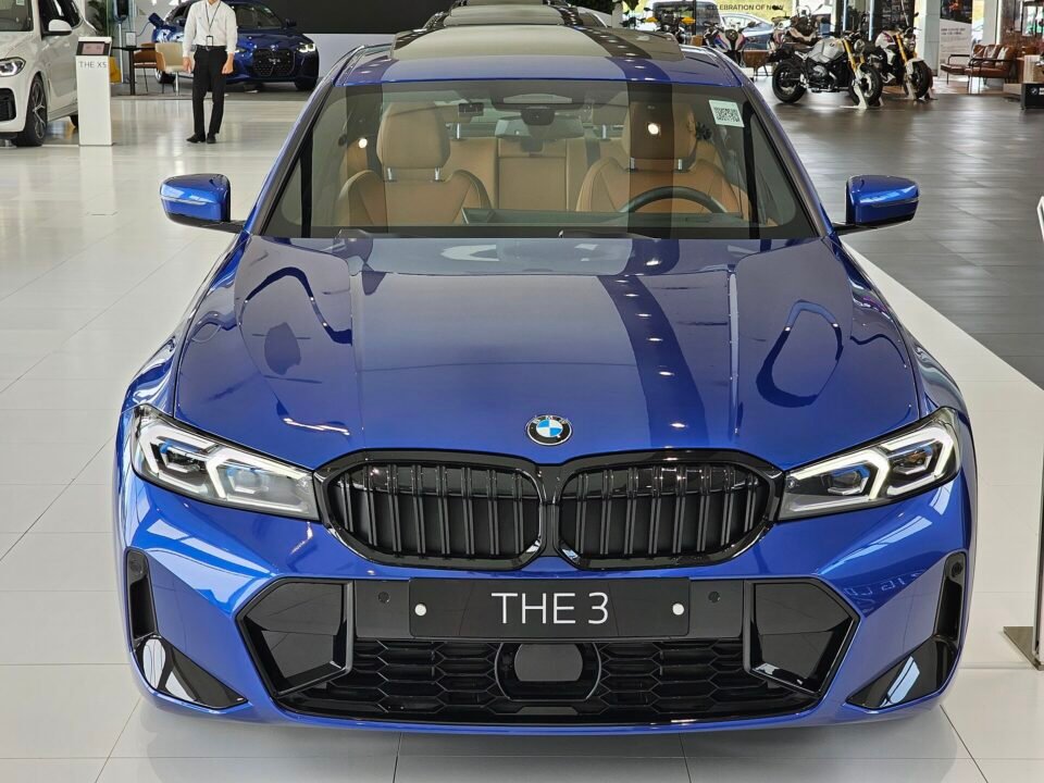 BMW 320i M Sport 2023, foto 3