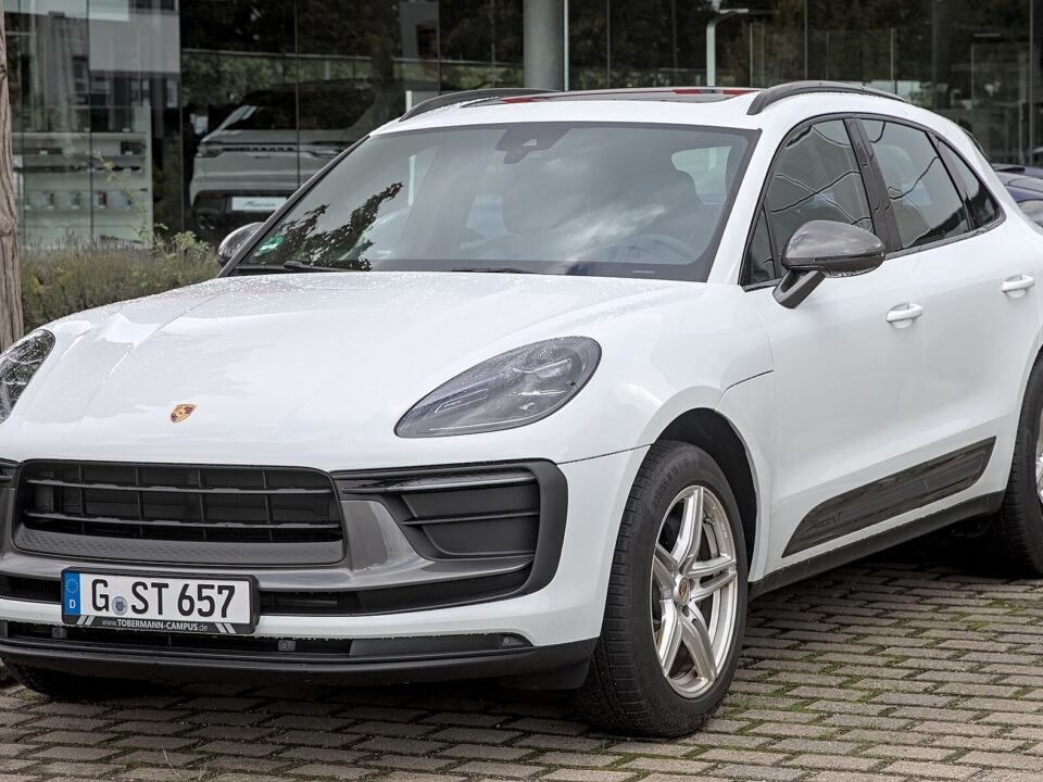 Porsche Macan T 2.0 2023, foto 2