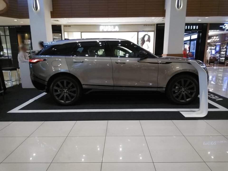 Range Rover Velar R-Dynamic 2.0 2018, foto 3