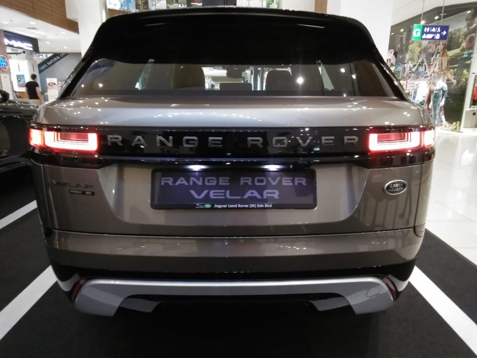 Range Rover Velar R-Dynamic 2.0 2018, foto 4